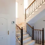 Modern With Private Pool And Mountain Views Willa