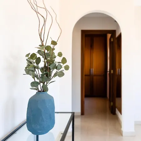 Modern With Private Pool And Mountain Views Вилла Арона