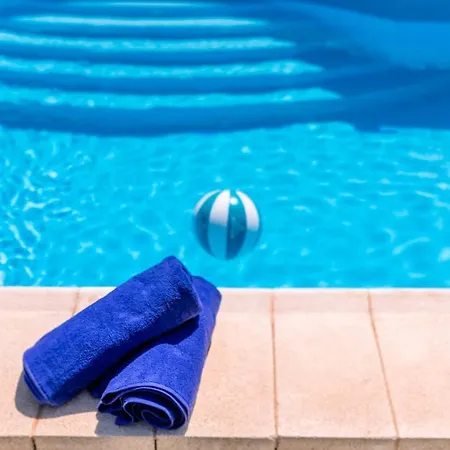Вилла Modern With Private Pool And Mountain Views